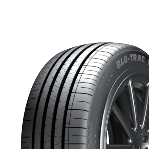Armstrong Blu-Trac HP 245/35R20